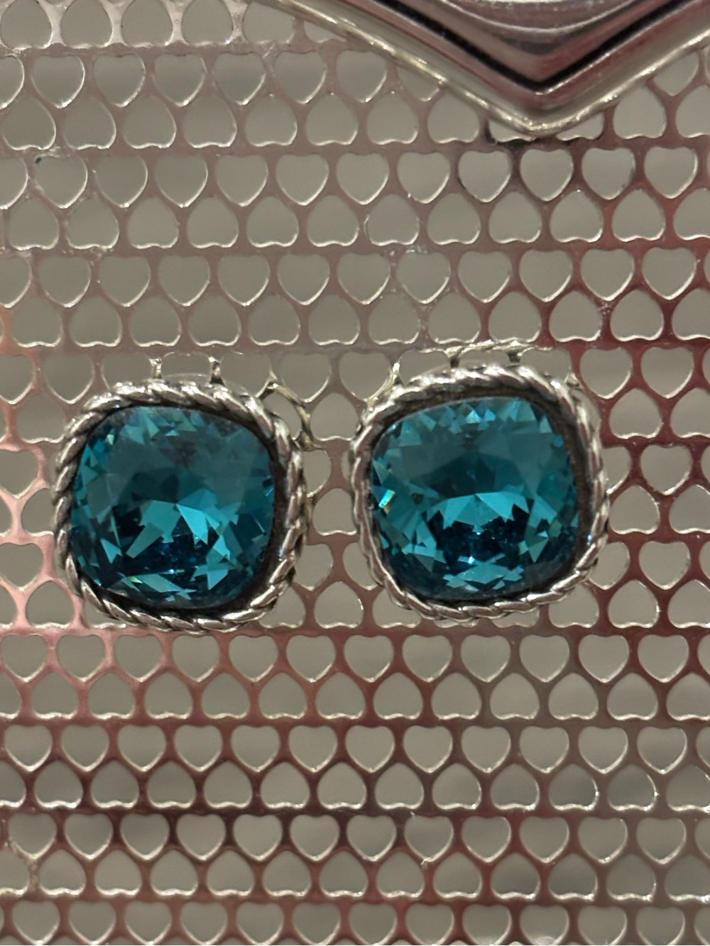 Brighton Silver Rope-Edge Teal Crystal Stud Earrings - Picture 2 of 4
